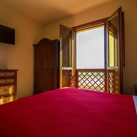 Appartamenti E Affittacamere Le Due Ruote Alberese Quarto foto