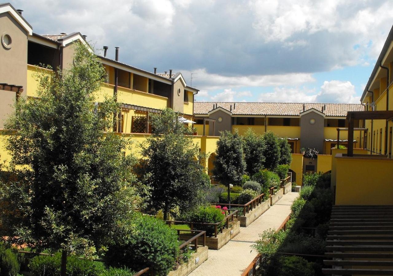 Appartamenti E Affittacamere Le Due Ruote Alberese Exterior foto