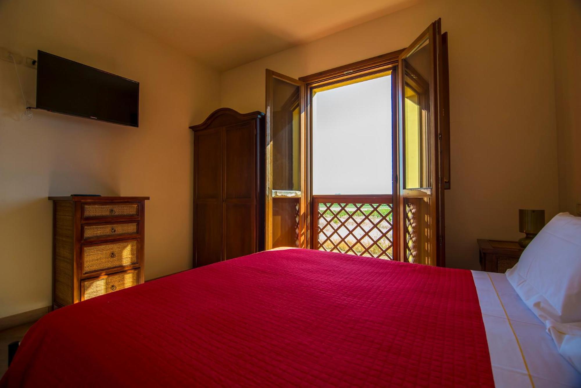 Appartamenti E Affittacamere Le Due Ruote Alberese Quarto foto