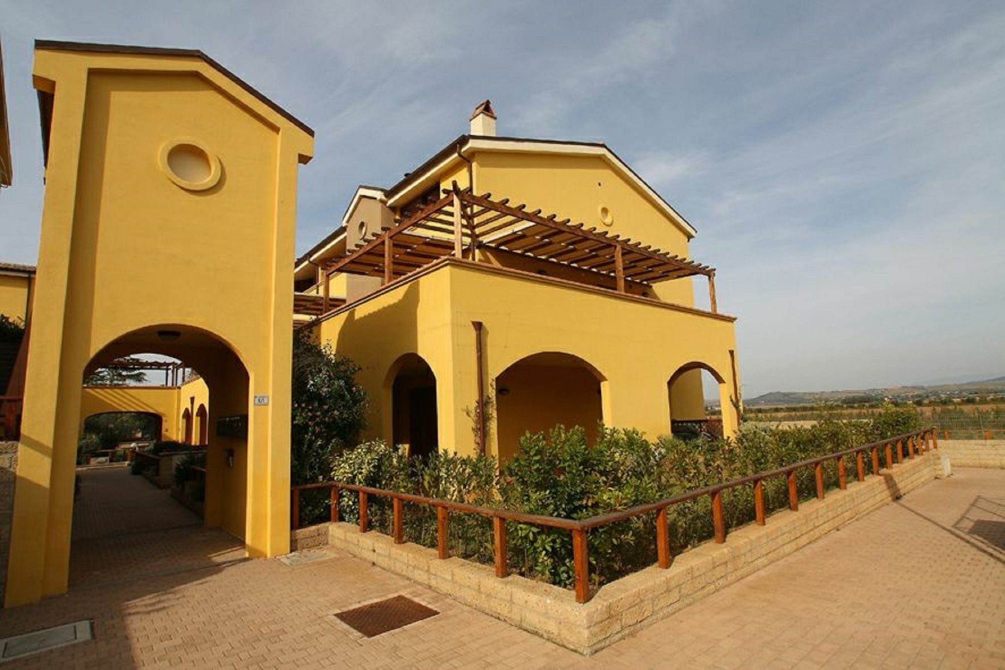 Appartamenti E Affittacamere Le Due Ruote Alberese Exterior foto